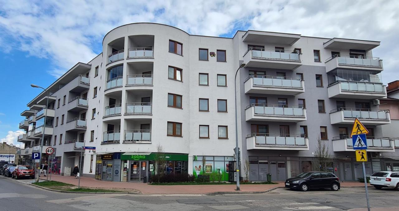 44 - Apartamenty Siedlce - Nowy Apartament W Centrum Przy Ul Czerwonego Krzyza Eksteriør billede